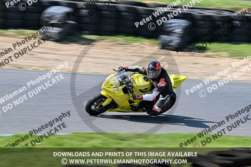 enduro digital images;event digital images;eventdigitalimages;lydden hill;lydden no limits trackday;lydden photographs;lydden trackday photographs;no limits trackdays;peter wileman photography;racing digital images;trackday digital images;trackday photos